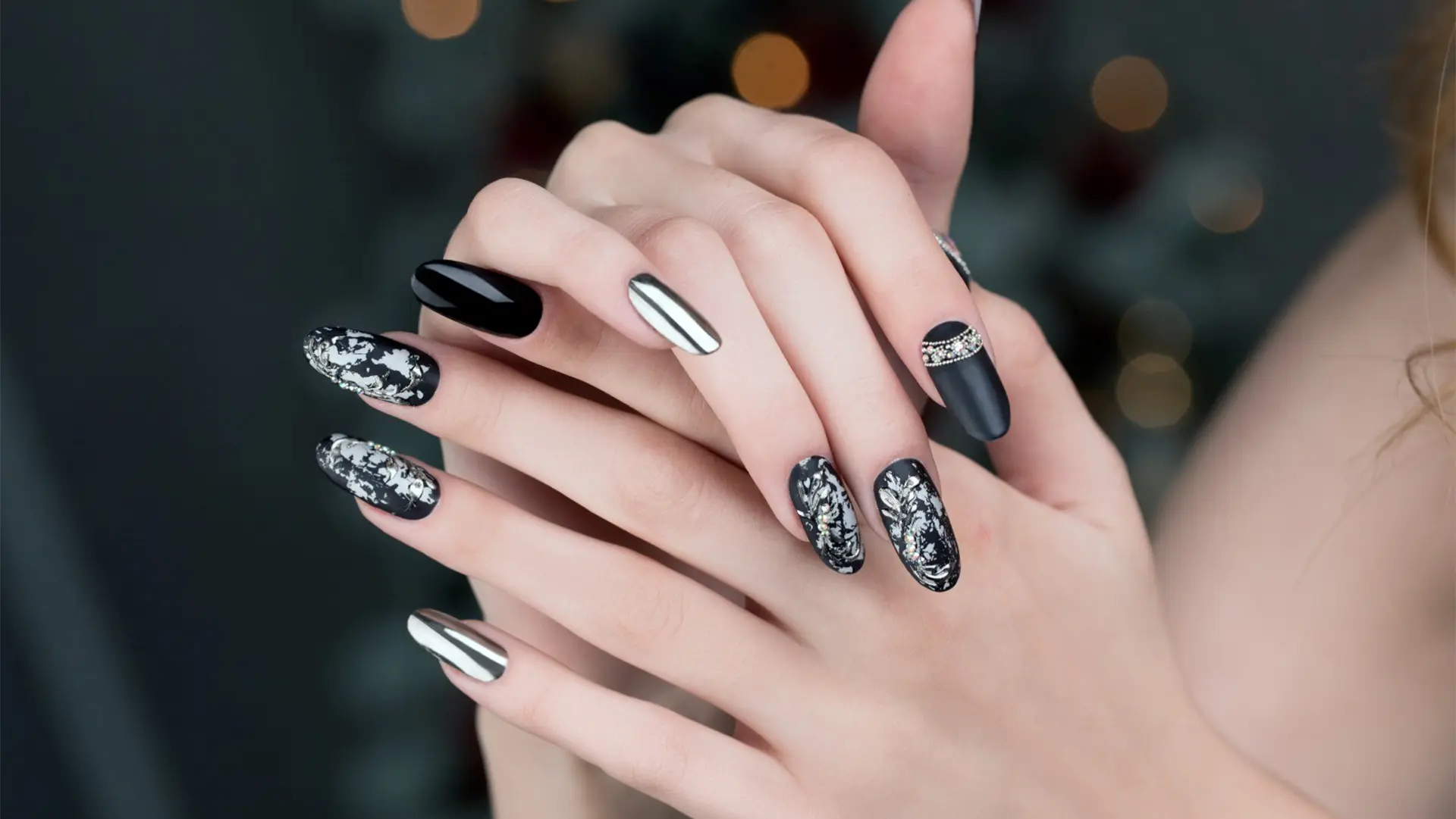 Karamanlı Protez Tırnak